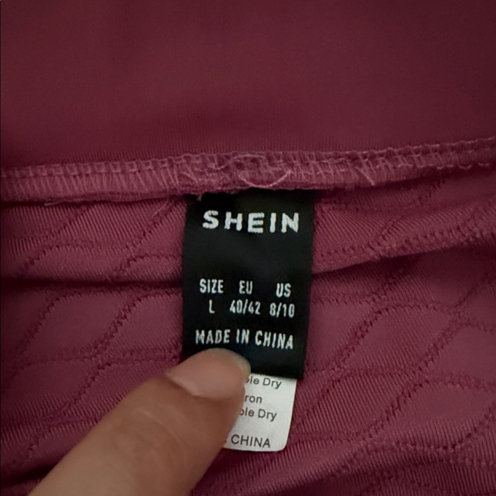 SHEIN Textured High-Waist Leggings in Deep Berry Size Large fits Med too - Picture 4 of 4